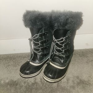 Women's SOREL Waterproof Black Fur-Lined Winter Boots